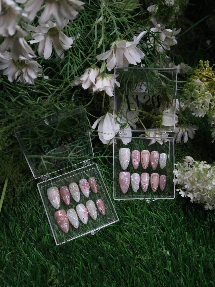 alt="Kaleid Customize page banner image"