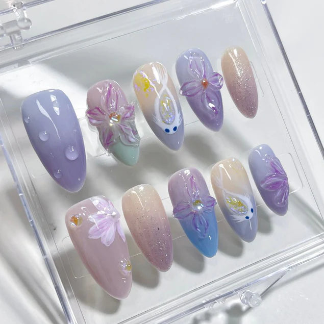 alt="Kaleid Customize page decorative nail image 3"